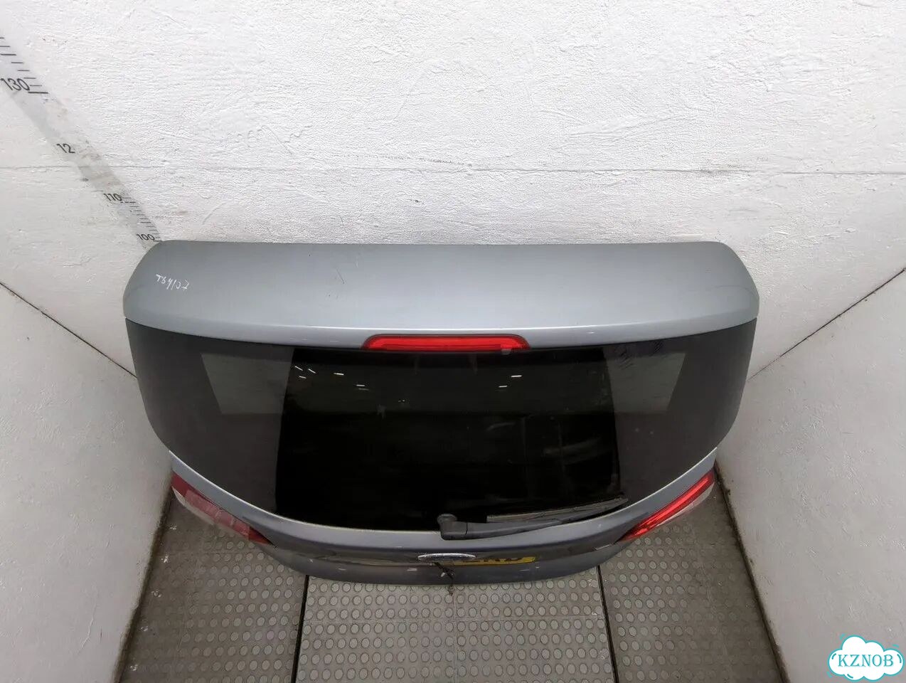 Крышка багажника Ford S-Max фото 8