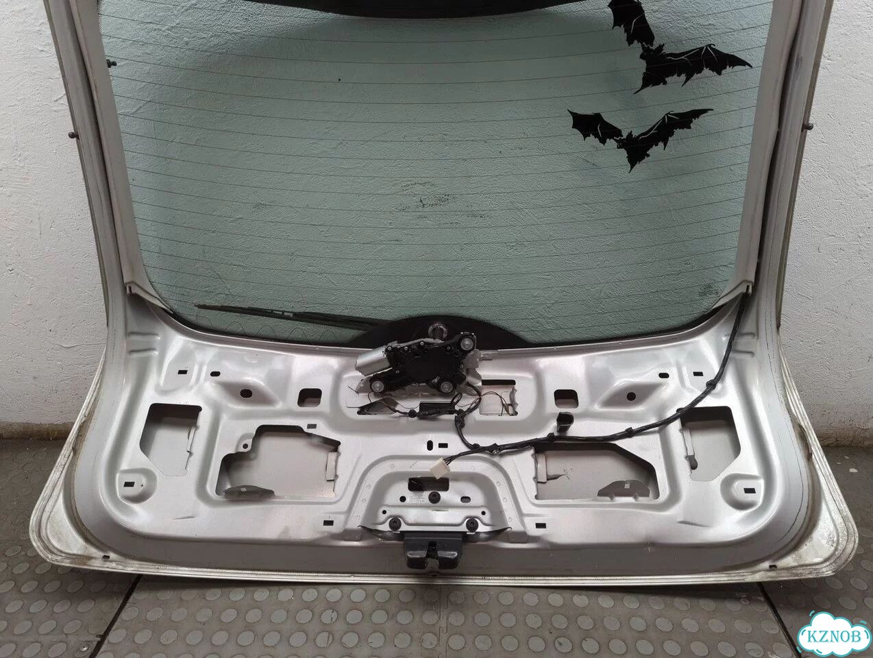 Крышка багажника Ford Focus 2 фото 9