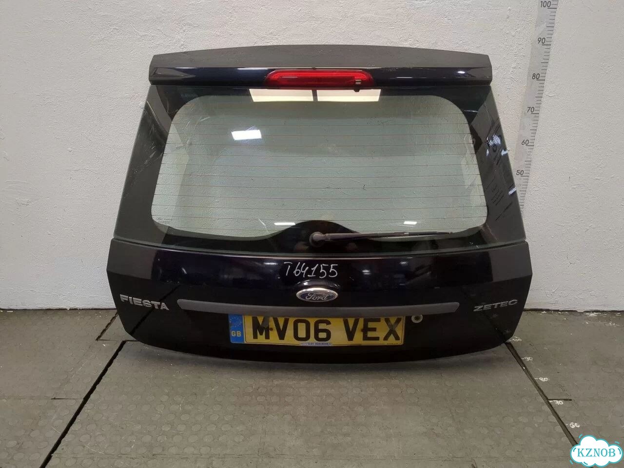 Крышка багажника Ford Fiesta фото 1