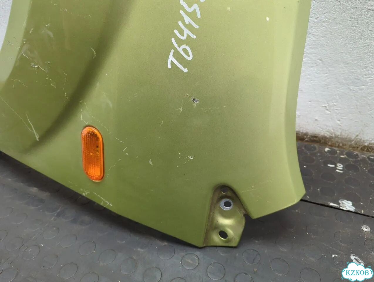 Крыло левое переднее Ford Fiesta фото 7