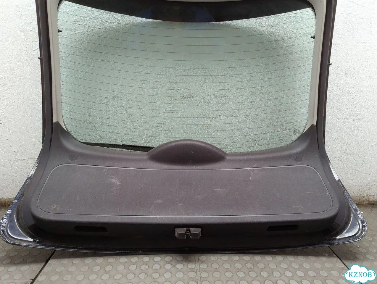 Крышка багажника Ford Focus 2 фото 10