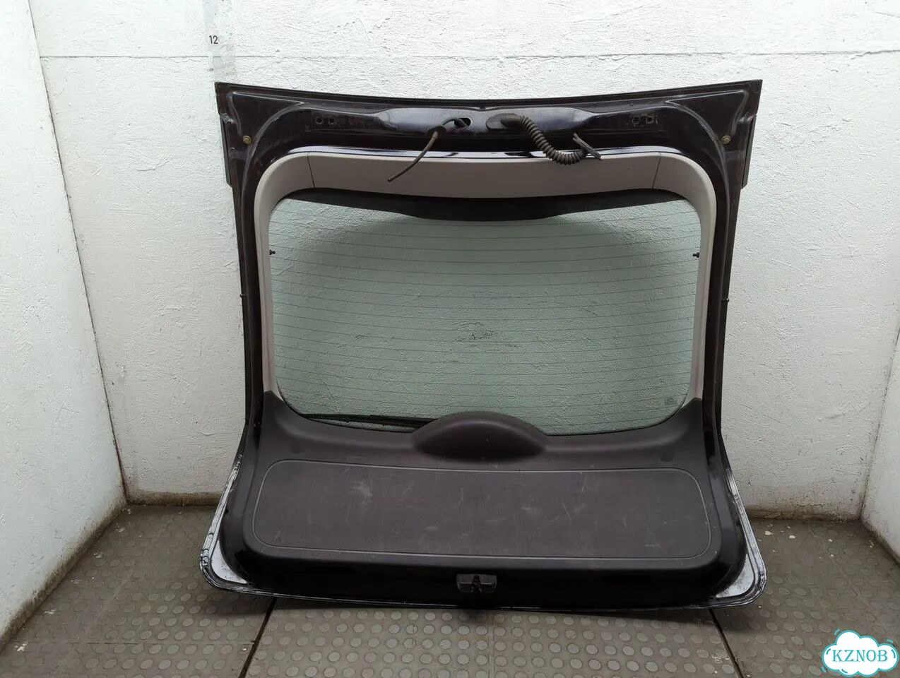 Крышка багажника Ford Focus 2 фото 9