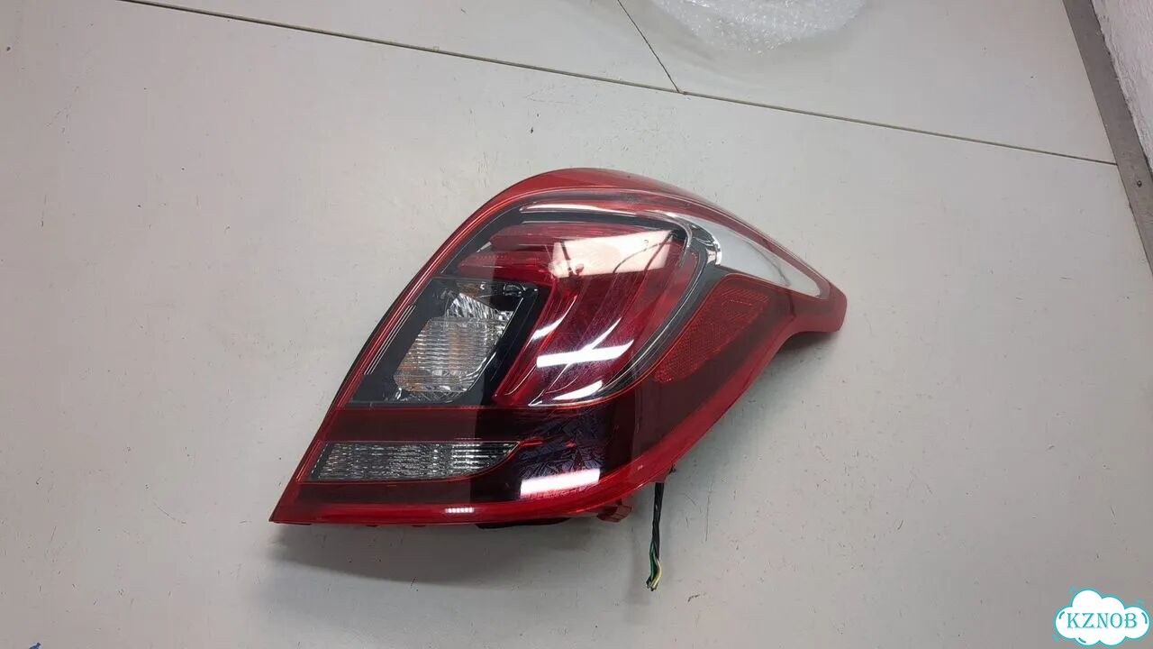 Фонарь (задний) правый Buick Encore фото 1