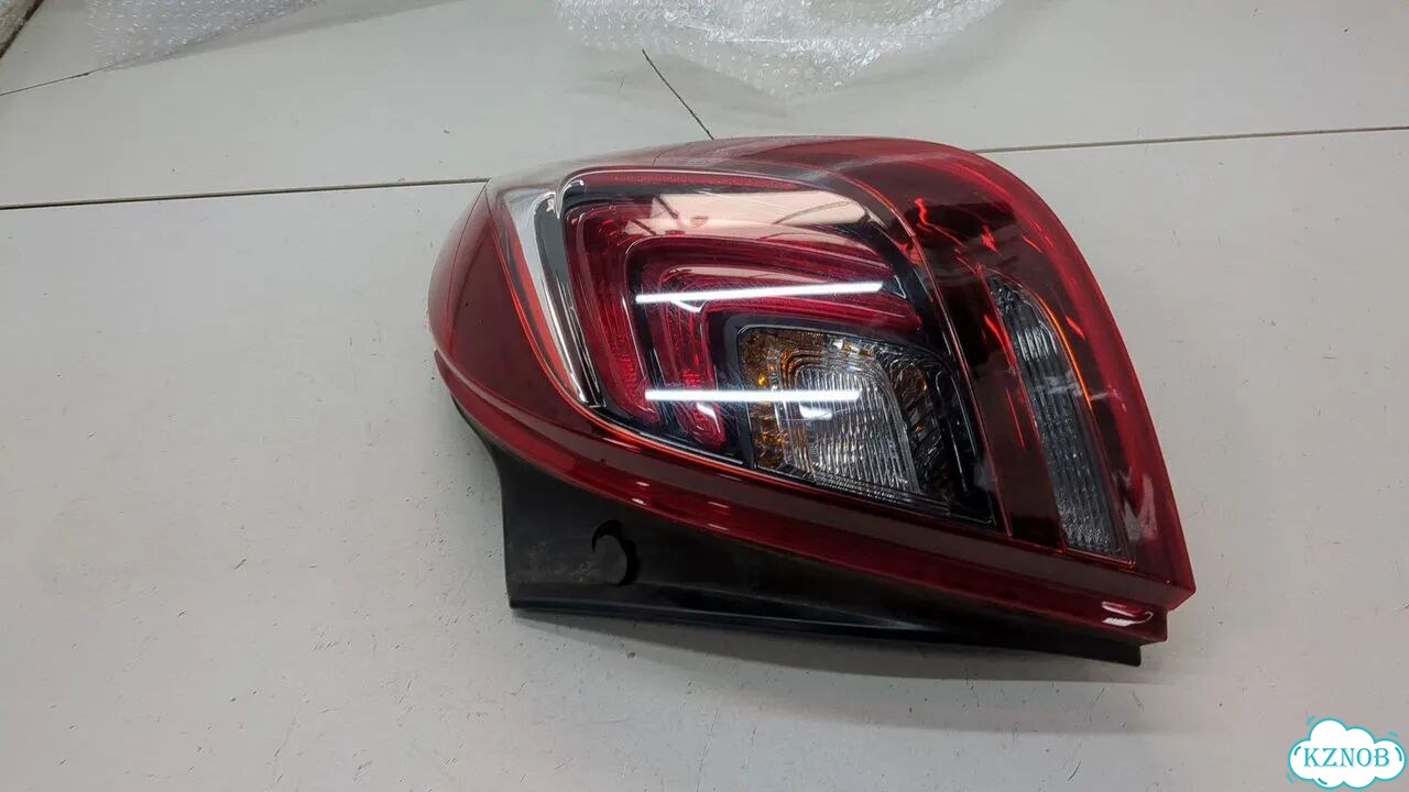 Фонарь (задний) правый Buick Encore фото 4