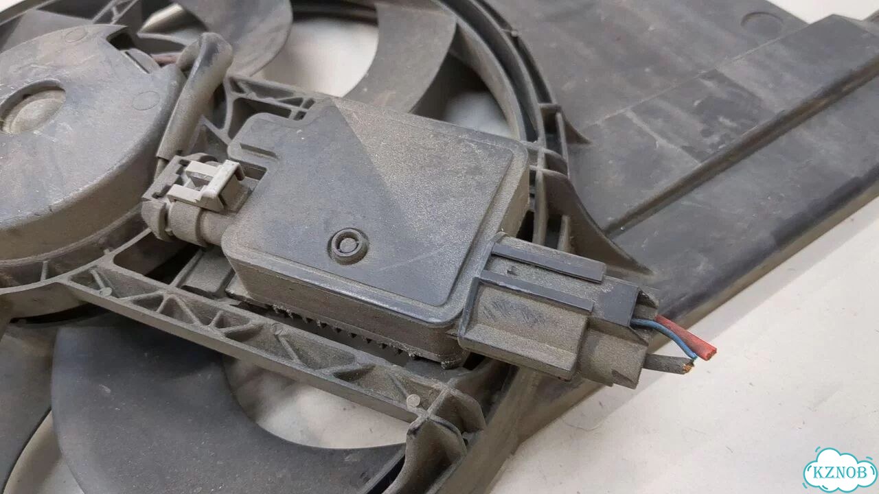 Вентилятор радиатора Ford Focus 2 фото 2