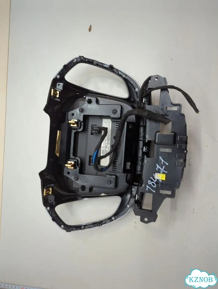 Дисплей компьютера Chevrolet Volt фото 3