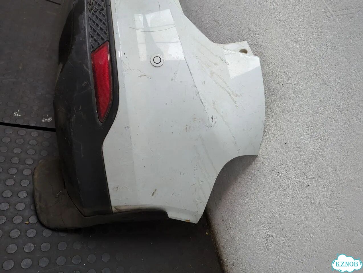 Бампер задний Ford Focus 3 фото 2