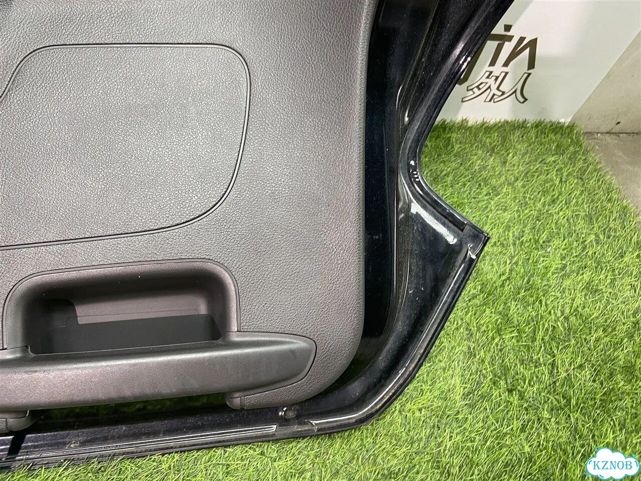 Крышка багажника Ford Focus 3 фото 8