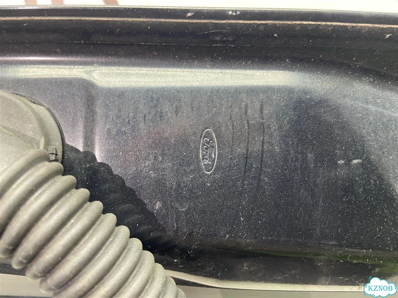 Крышка багажника Ford Focus 3 фото 9