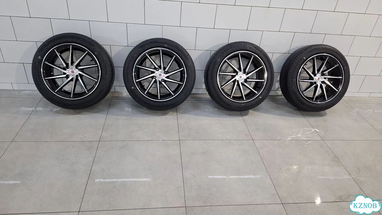 Литые диски Vossen CVT 7×R16 4×100 фото 1