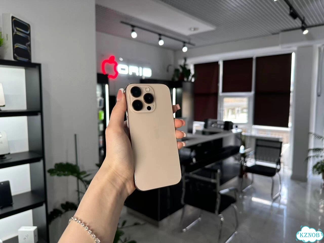 iPhone 16 Pro, 128 ГБ, 2 SIM фото 1