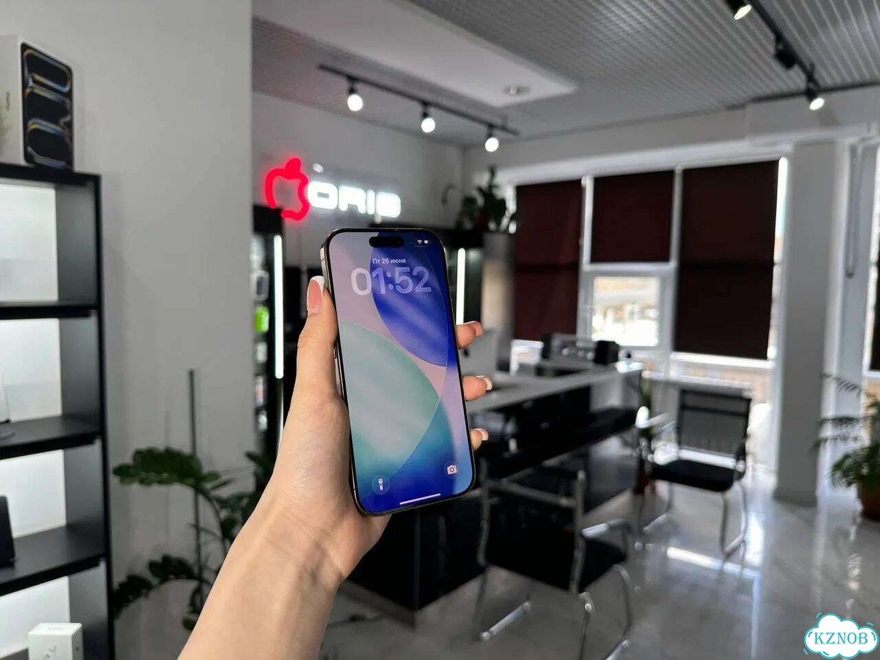 iPhone 16 Pro, 128 ГБ, 2 SIM фото 2