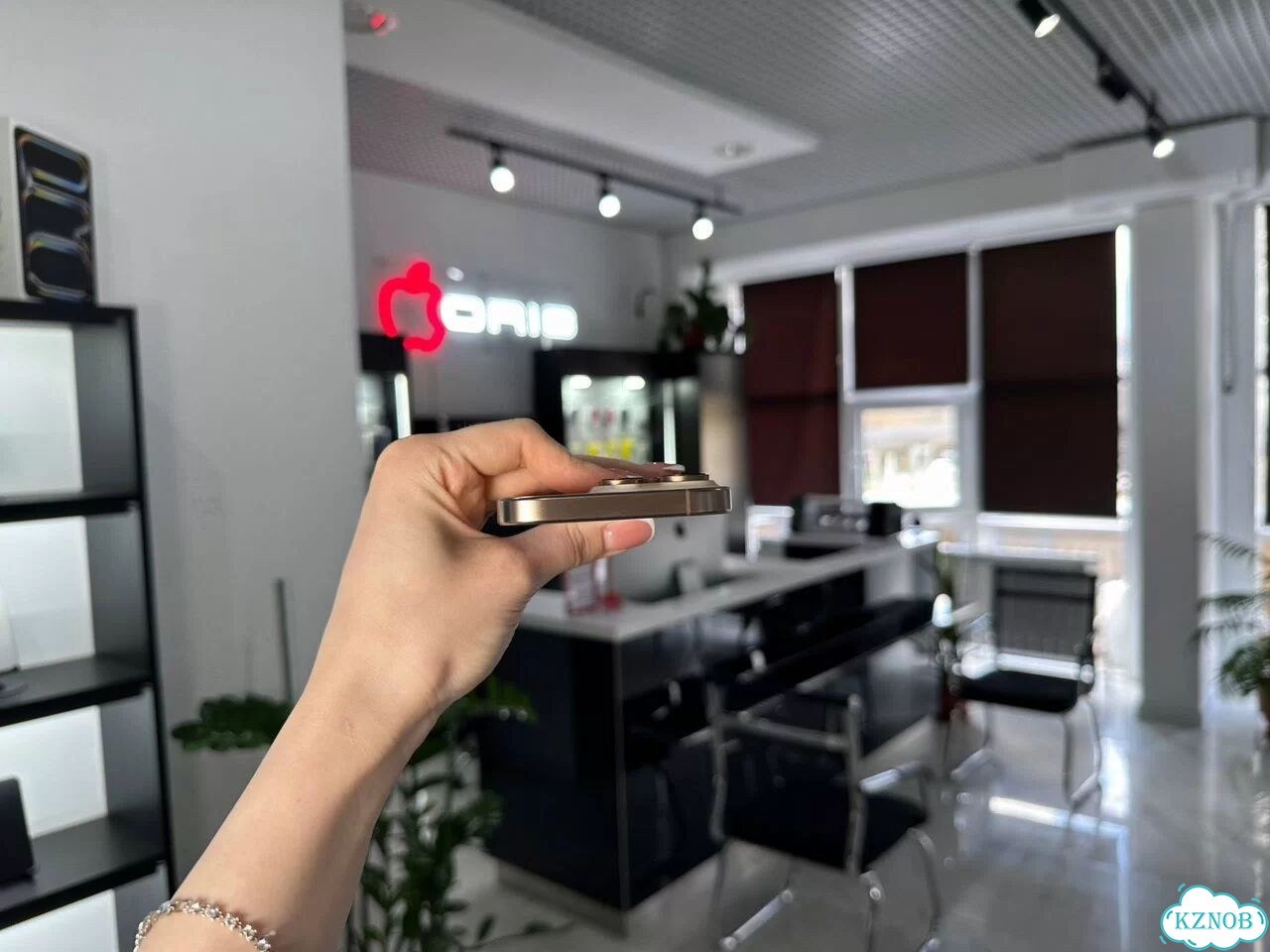 iPhone 16 Pro, 128 ГБ, 2 SIM фото 6