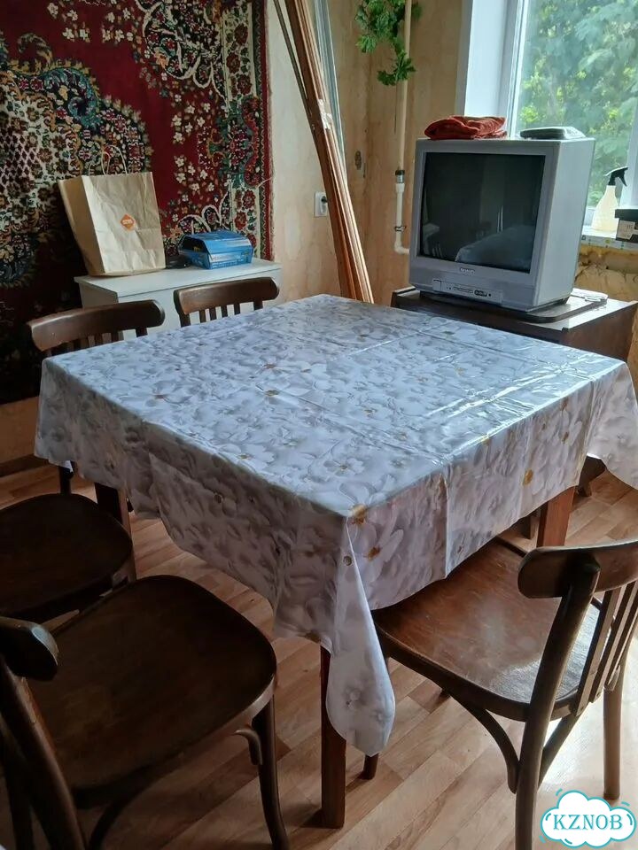Стол со стульями фото 1