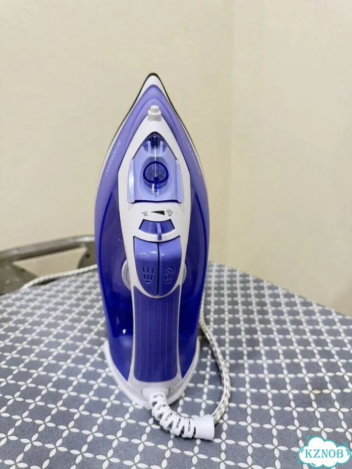 Scarlett SC-SI30K44 Утюг фото 5