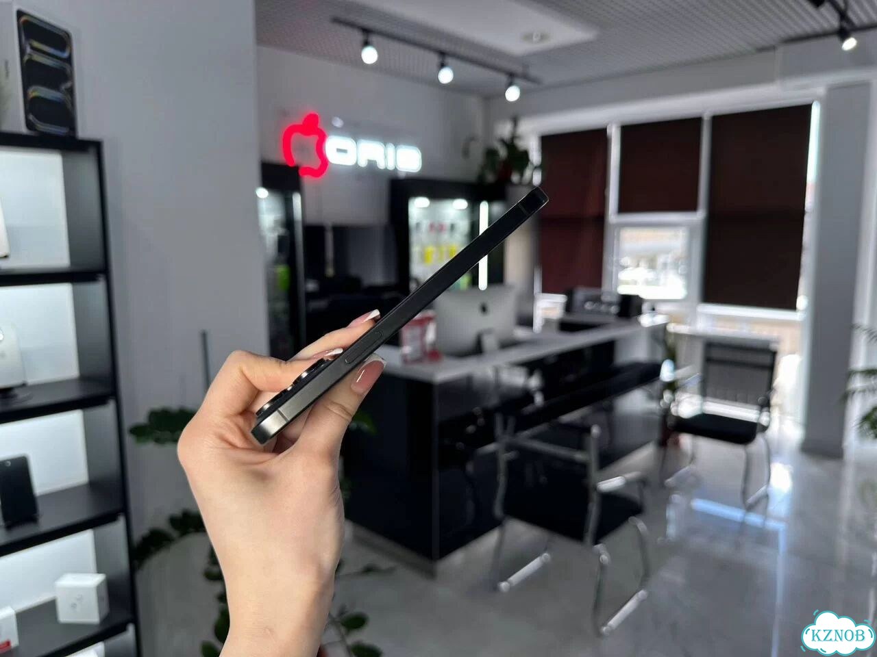 iPhone 15 Pro Max, 256 ГБ, SIM + eSIM фото 4