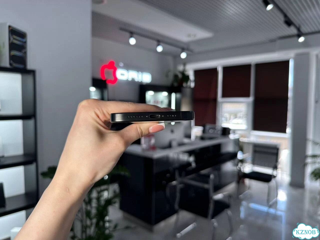 iPhone 15 Pro Max, 256 ГБ, SIM + eSIM фото 5