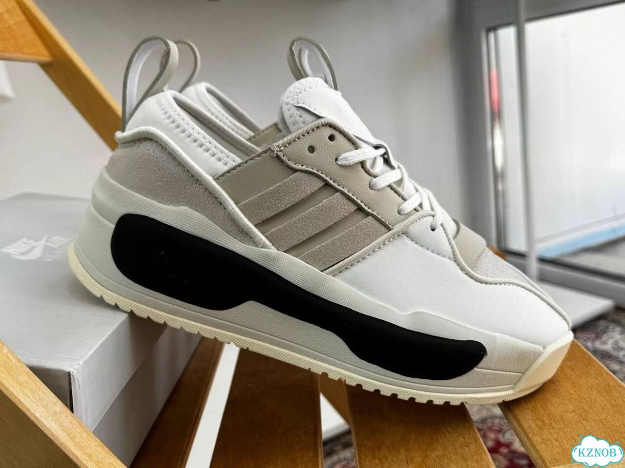Кроссовки Adidas Мужские фото 1