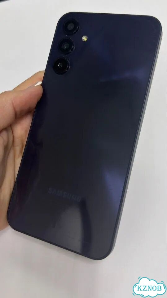 Samsung Galaxy A15, 6/128 ГБ, 2 SIM фото 1