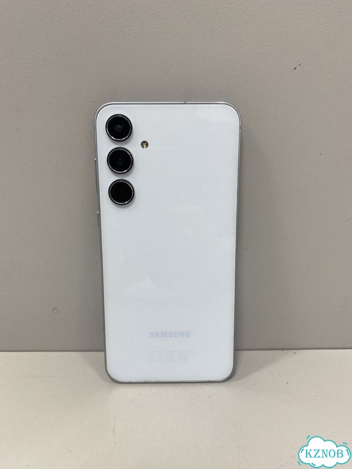 Samsung Galaxy A55, 8/256 ГБ, 2 SIM фото 3