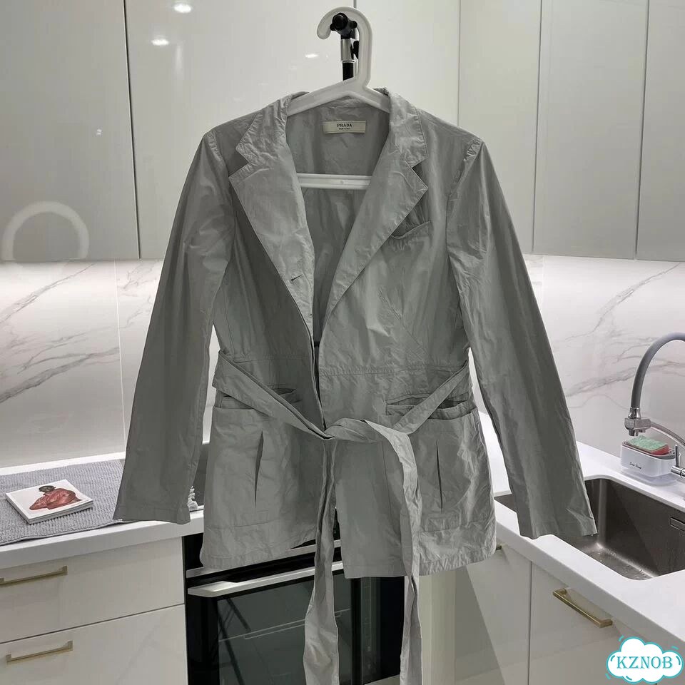 Летняя куртка Prada Оригинал фото 1