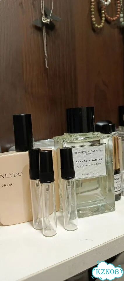 Распив парфюм essential parfums orange x santal фото 1