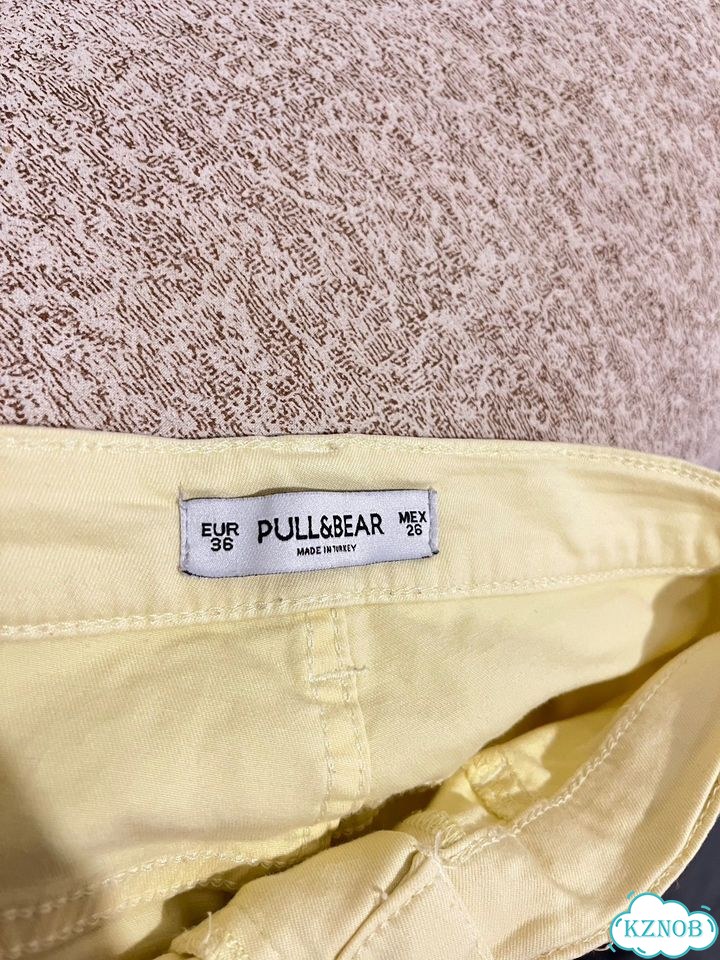 Джинсы лимонный цвет pull bear 44 фото 3