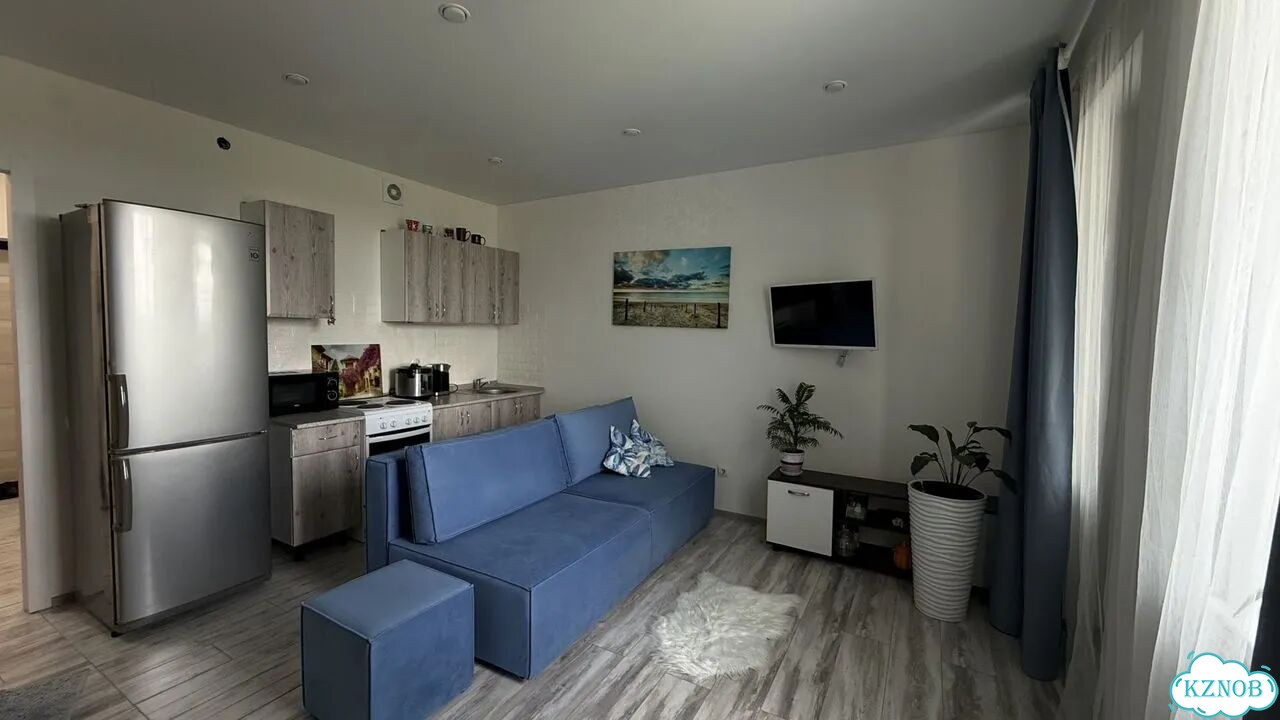 Квартира-студия, 32 м², 18/19 эт. фото 1