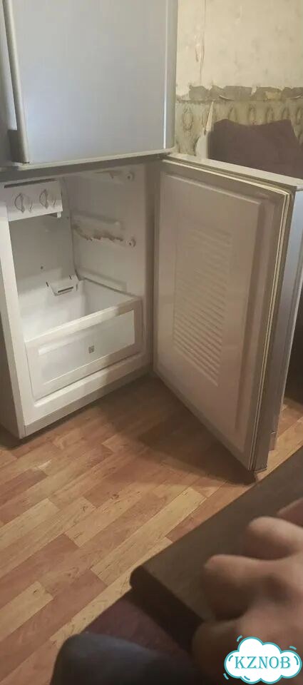 Холодильник на запчасти фото 5