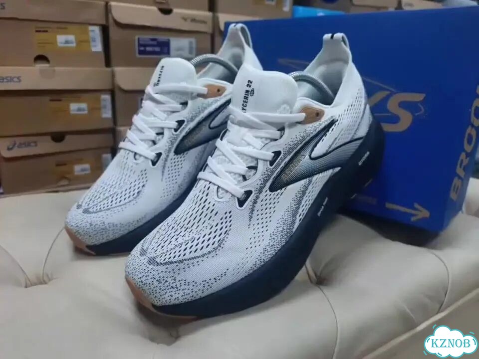 Кроссовки мужские беговые Brooks Glycerin 22 фото 1
