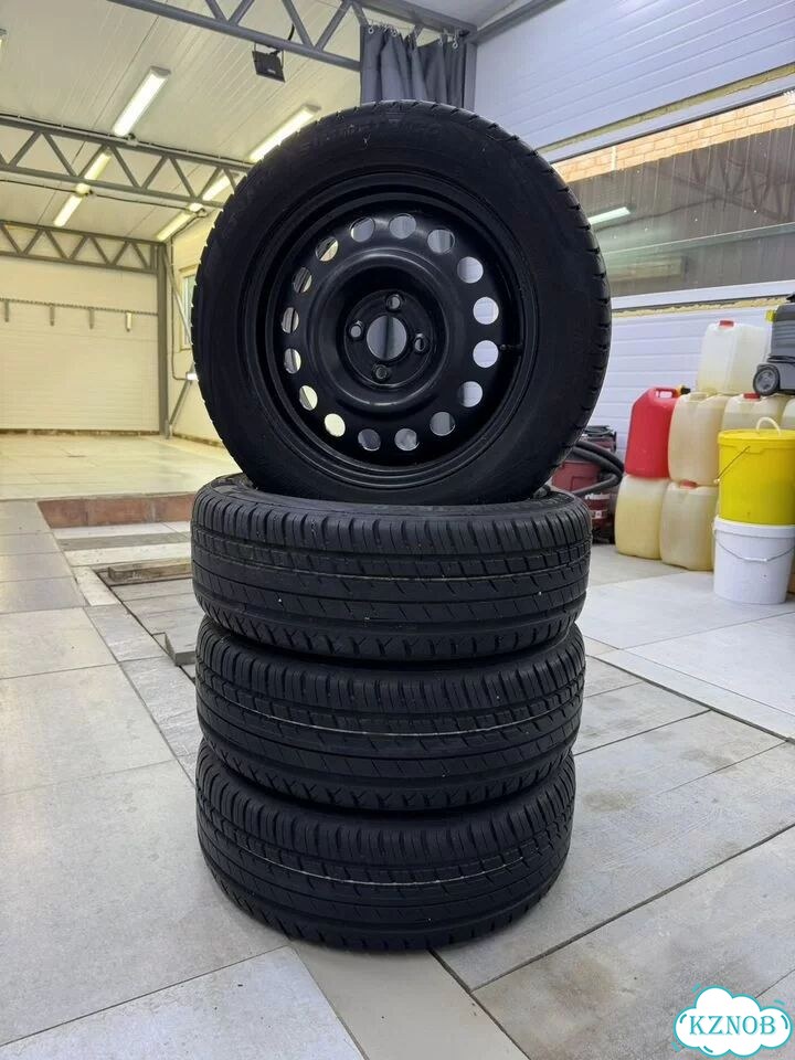 Колеса R16 Viatti Strada Asimmetrico 205/55 R16 фото 1