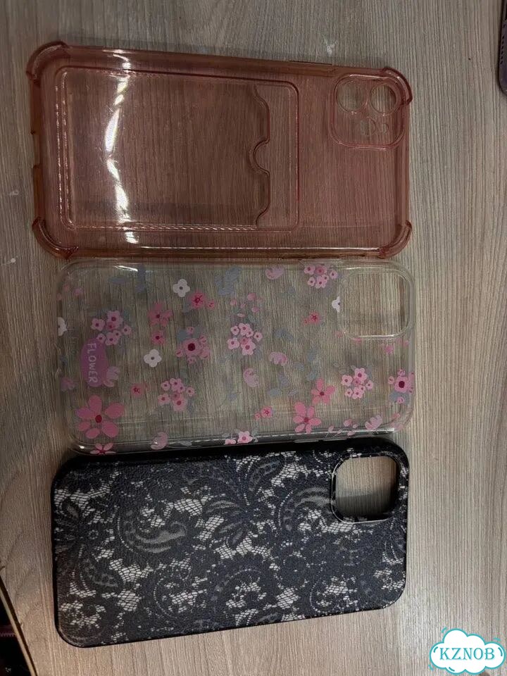 Чехол на iPhone 11 фото 1