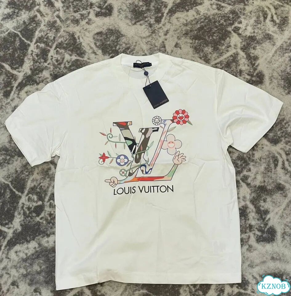 Белая Футболка Louis Vuitton с бирками фото 1
