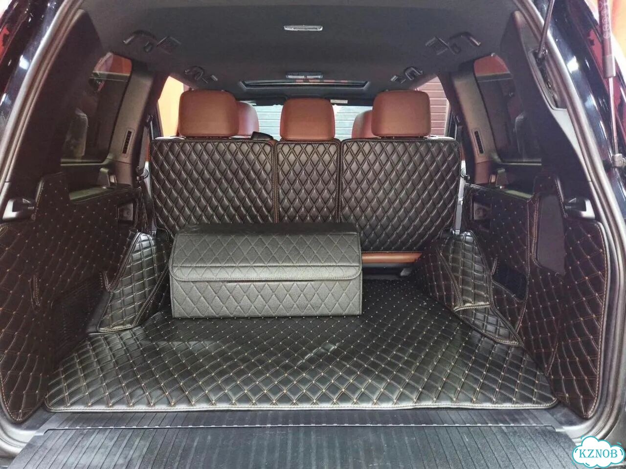 3D коврики в багажник toyota land cruiser 200 фото 1