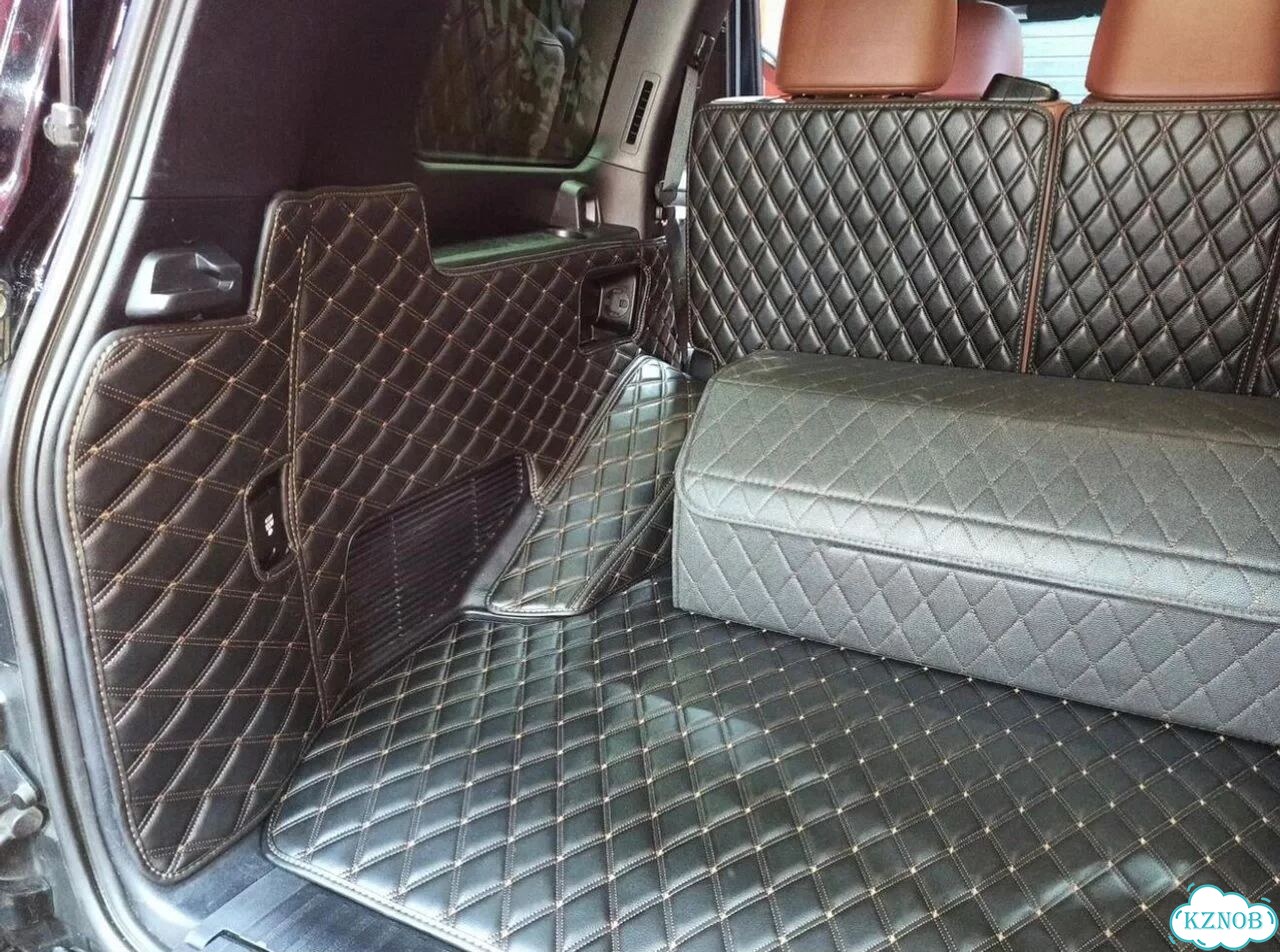 3D коврики в багажник toyota land cruiser 200 фото 3