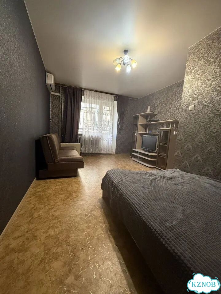 1-к. квартира, 50 м², 4/10 эт. фото 2
