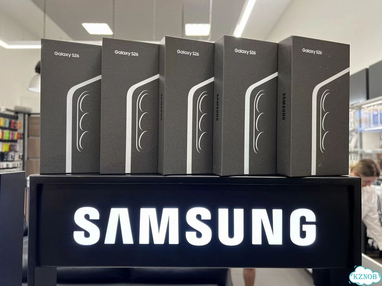 Samsung Galaxy S26, 12/256 ГБ, SIM + eSIM фото 1