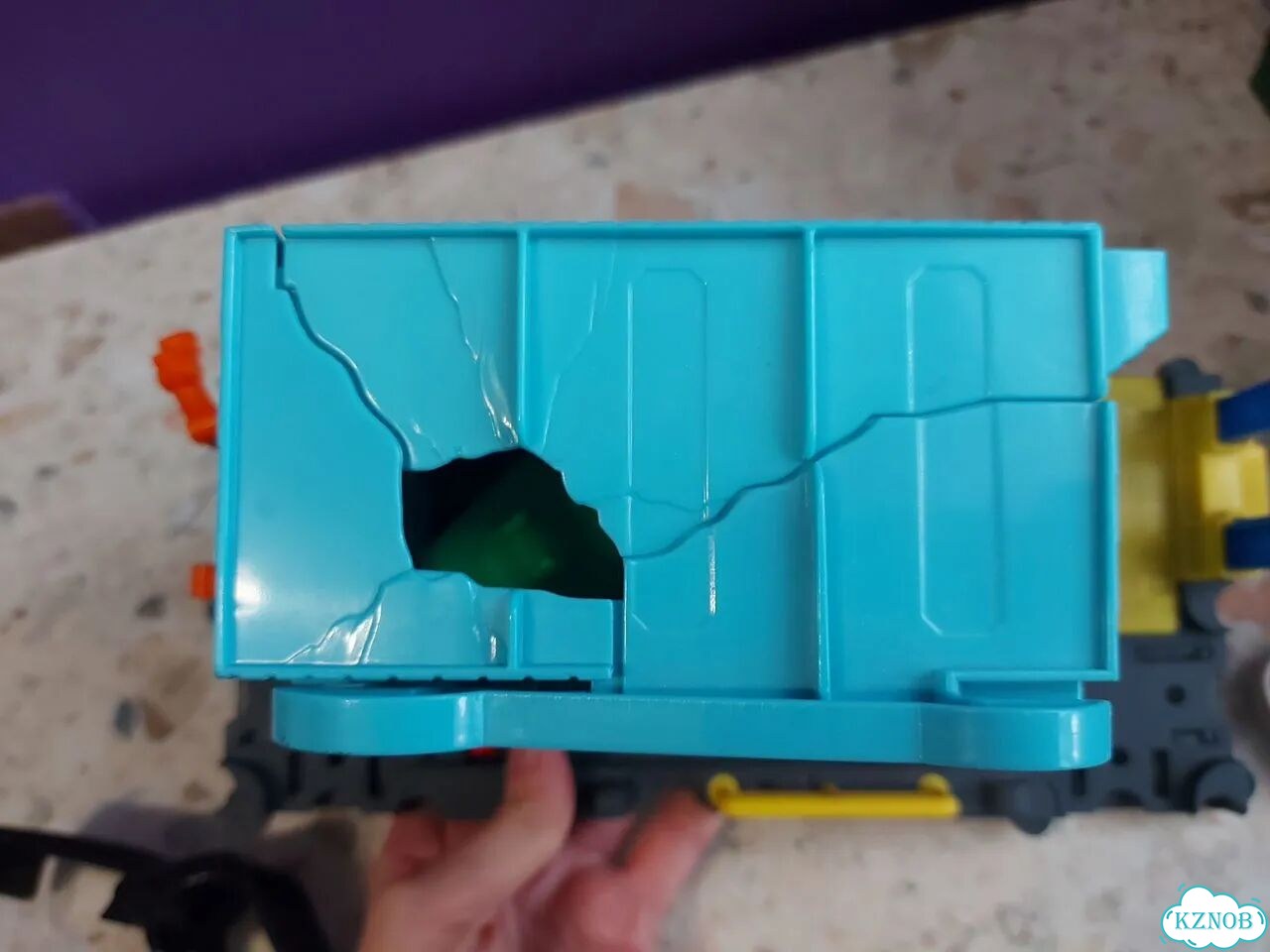 Игровой набор Hot wheels Атака крокодила в гараже фото 5
