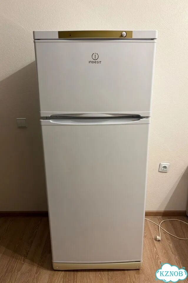 Холодильник б/у indesit фото 5