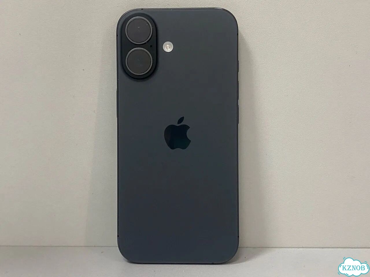 iPhone 17, 256 ГБ, SIM + eSIM фото 2