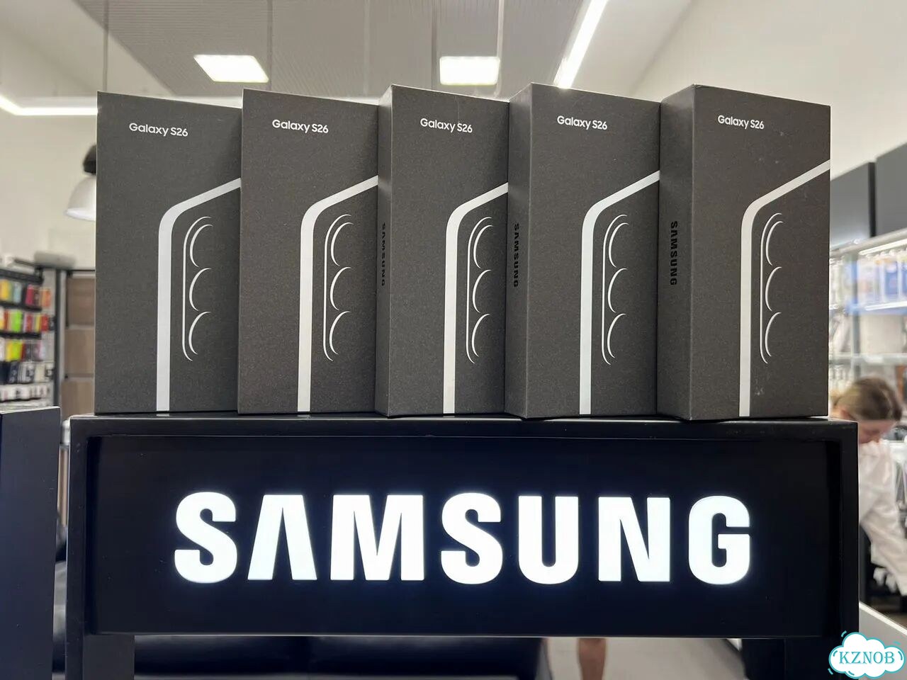 Samsung Galaxy S26, 12/256 ГБ, SIM + eSIM фото 1