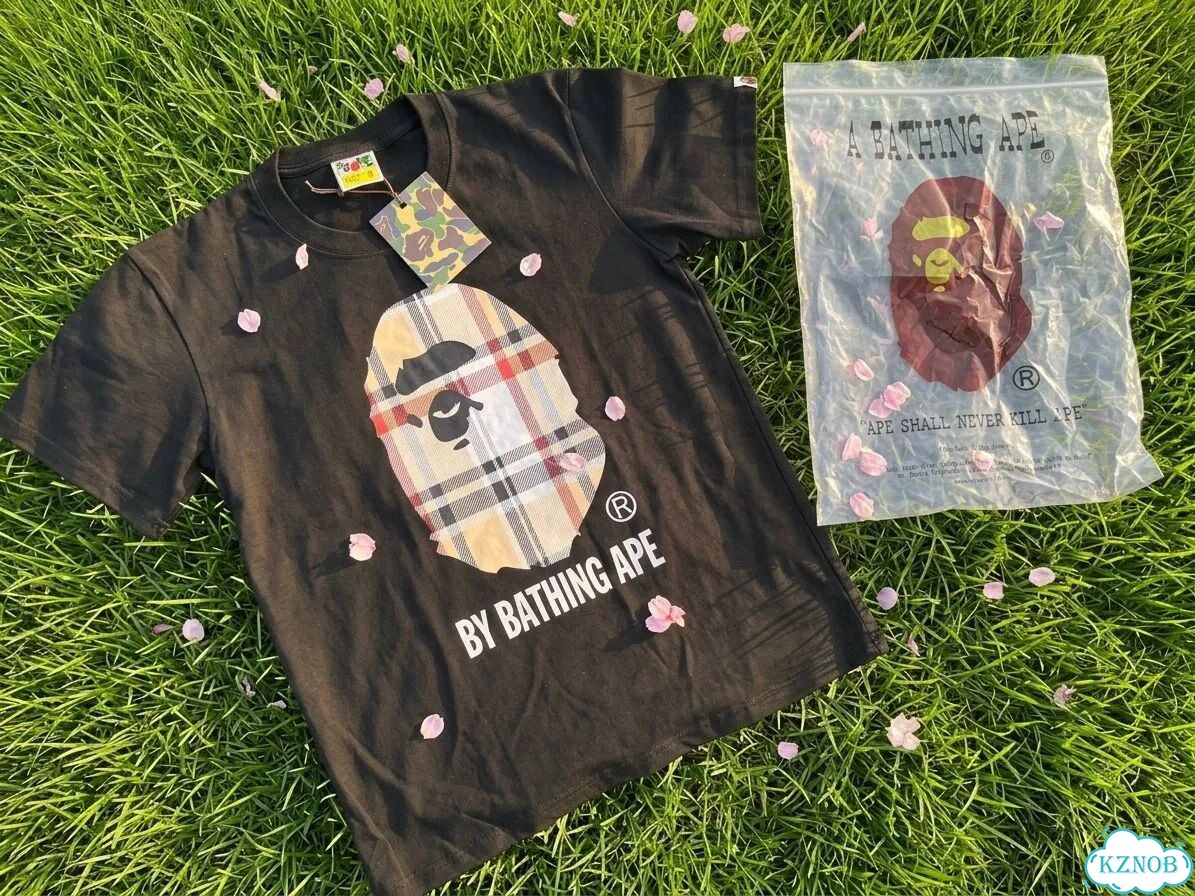 Футболка Bape x Burberry фото 10