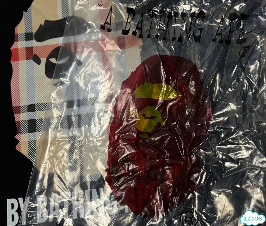Футболка Bape x Burberry фото 4