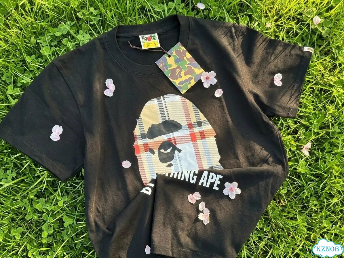 Футболка Bape x Burberry фото 9