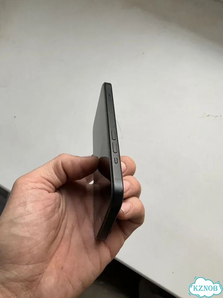 iPhone 15, 512 ГБ, SIM + eSIM фото 4