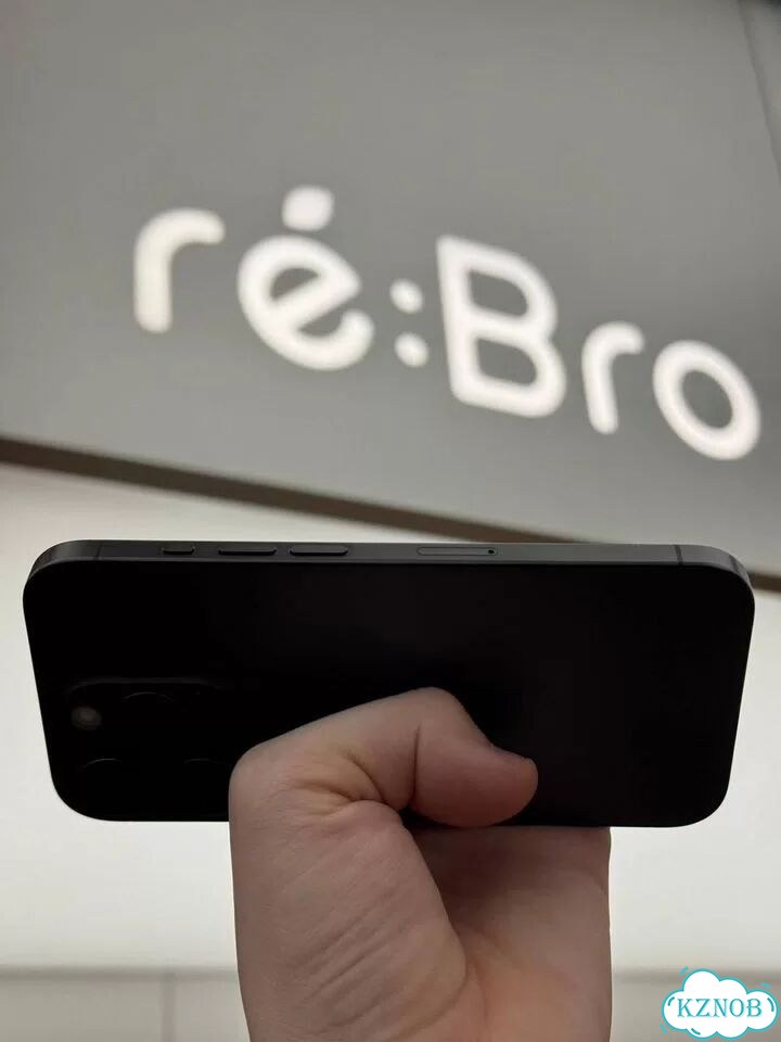 iPhone 15 Pro, 256 ГБ, SIM + eSIM фото 3