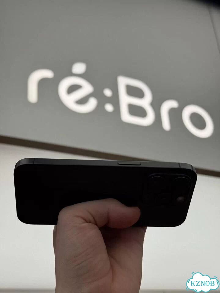 iPhone 15 Pro, 256 ГБ, SIM + eSIM фото 4