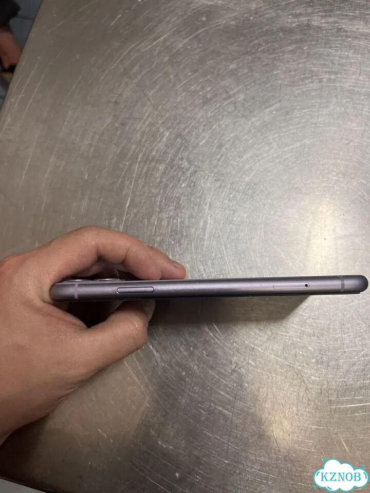 iPhone 11, 128 ГБ, SIM + eSIM фото 5