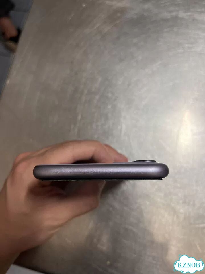 iPhone 11, 128 ГБ, SIM + eSIM фото 6