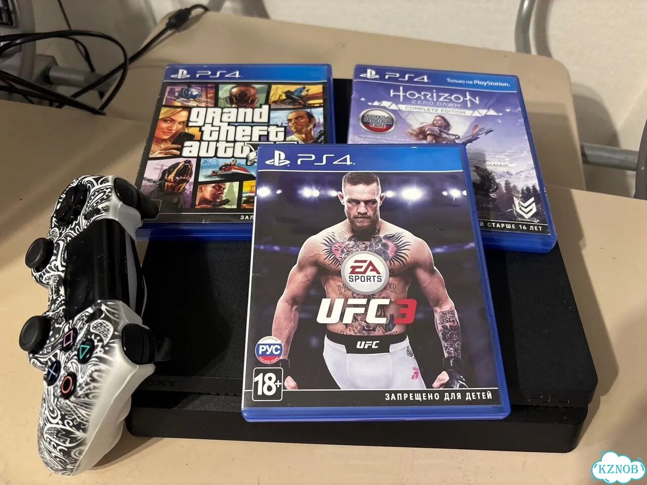 Sony playstation 4 slim 1tb 2 геймпада с играми фото 1